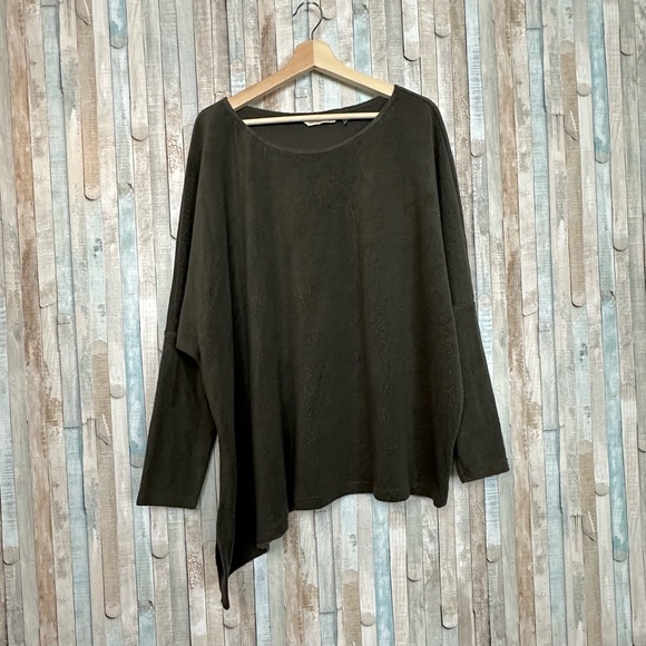 Soft Surroundings 2X Olive Green Brushed Fleece Knit Asymmetric Hem Top Shirt - Picture 1 of 7
